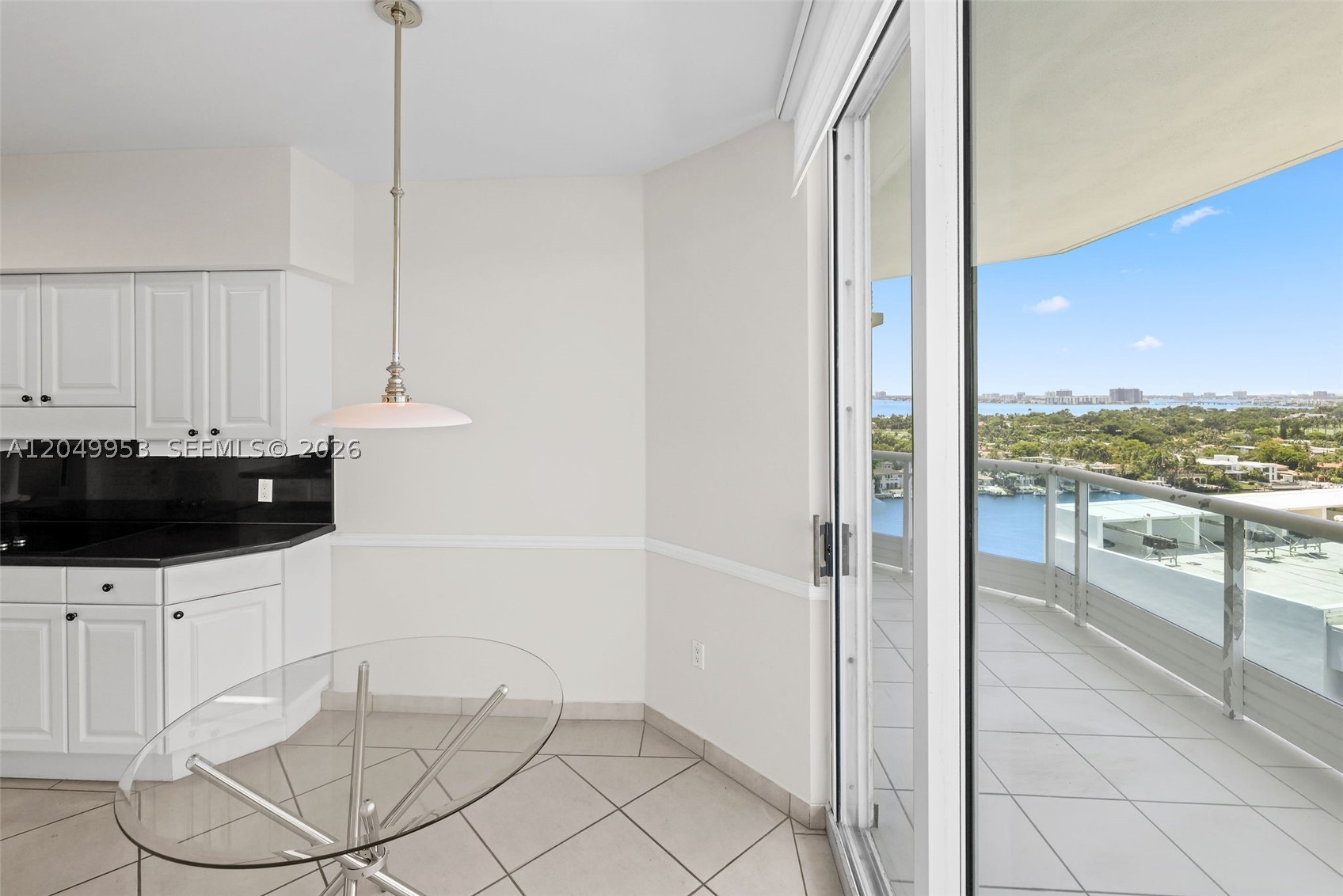 CAPOBELLA CONDO - Residential