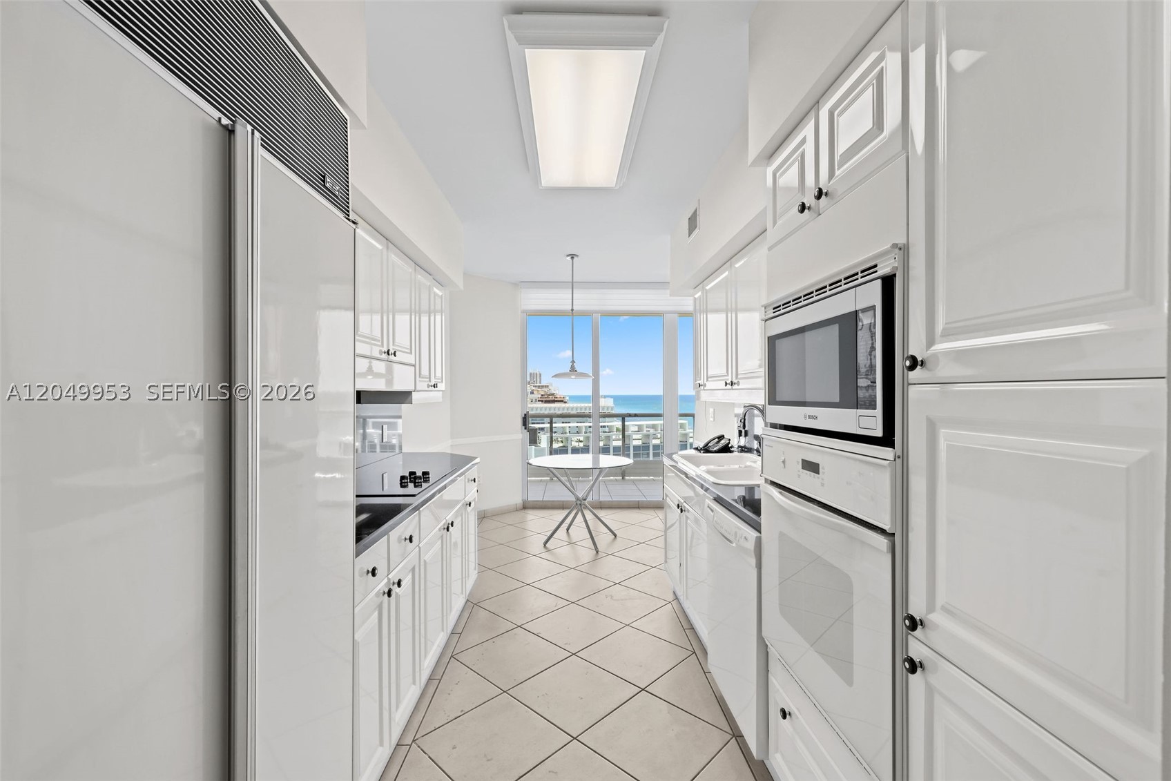CAPOBELLA CONDO - Residential