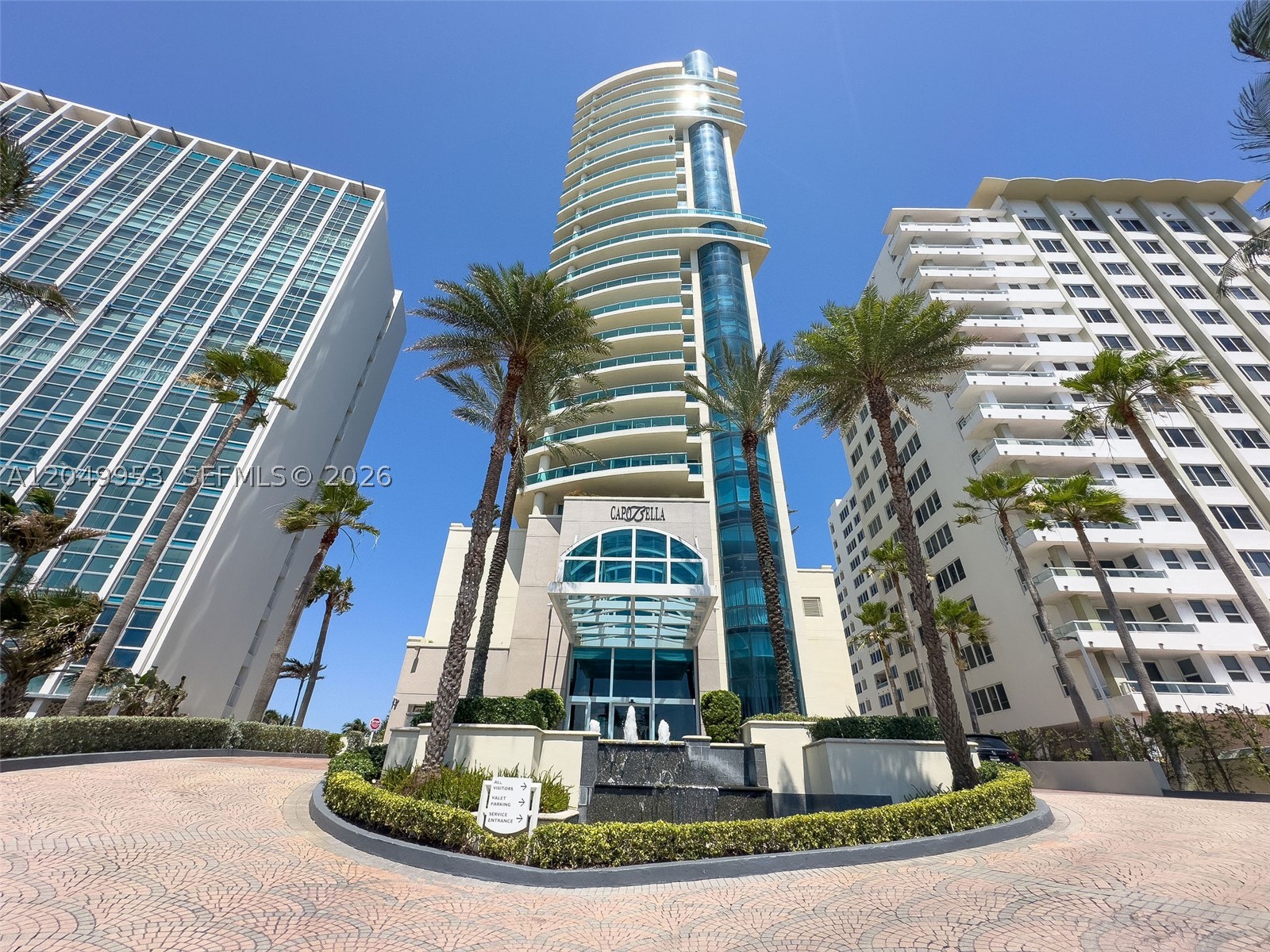CAPOBELLA CONDO - Residential