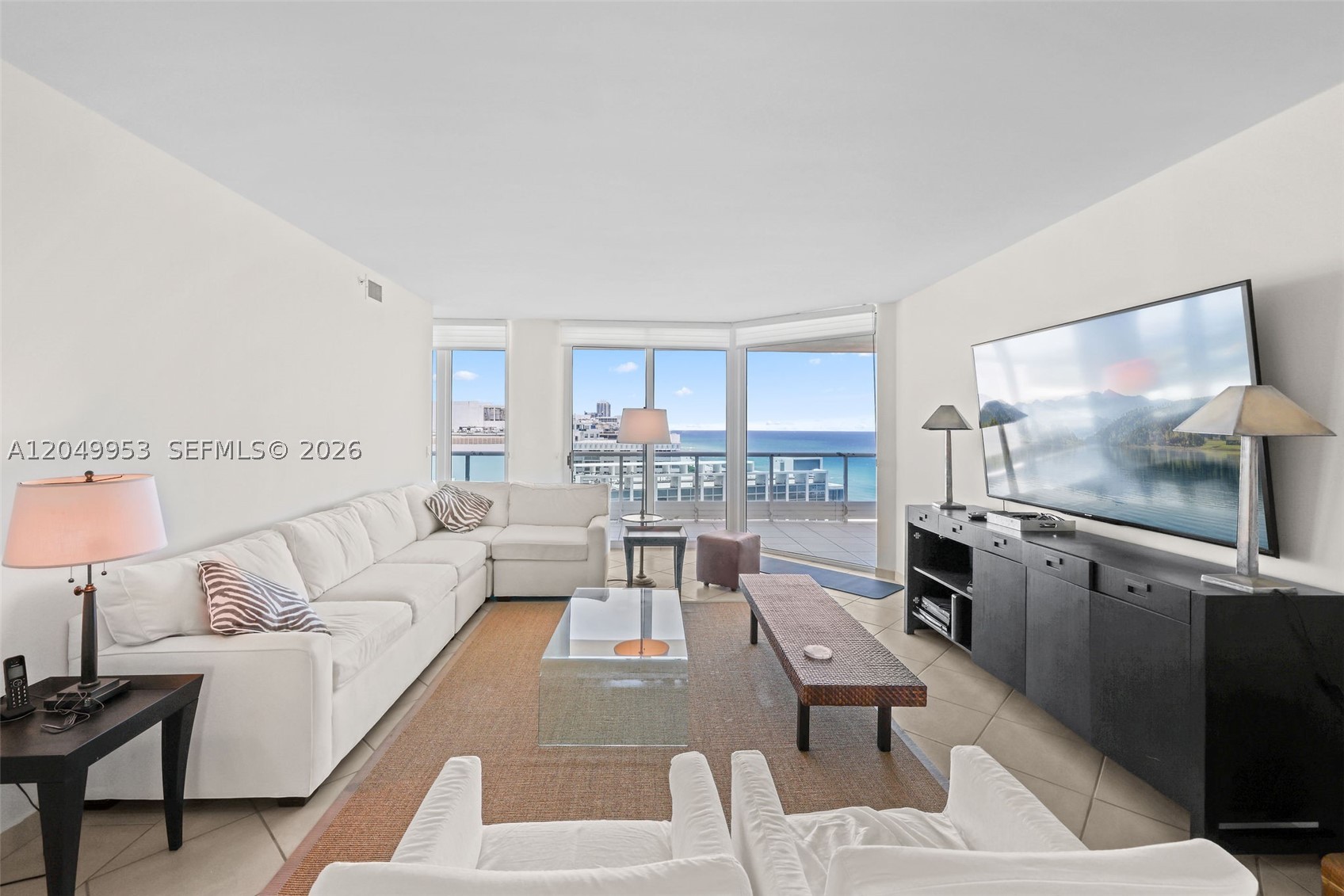 CAPOBELLA CONDO - Residential