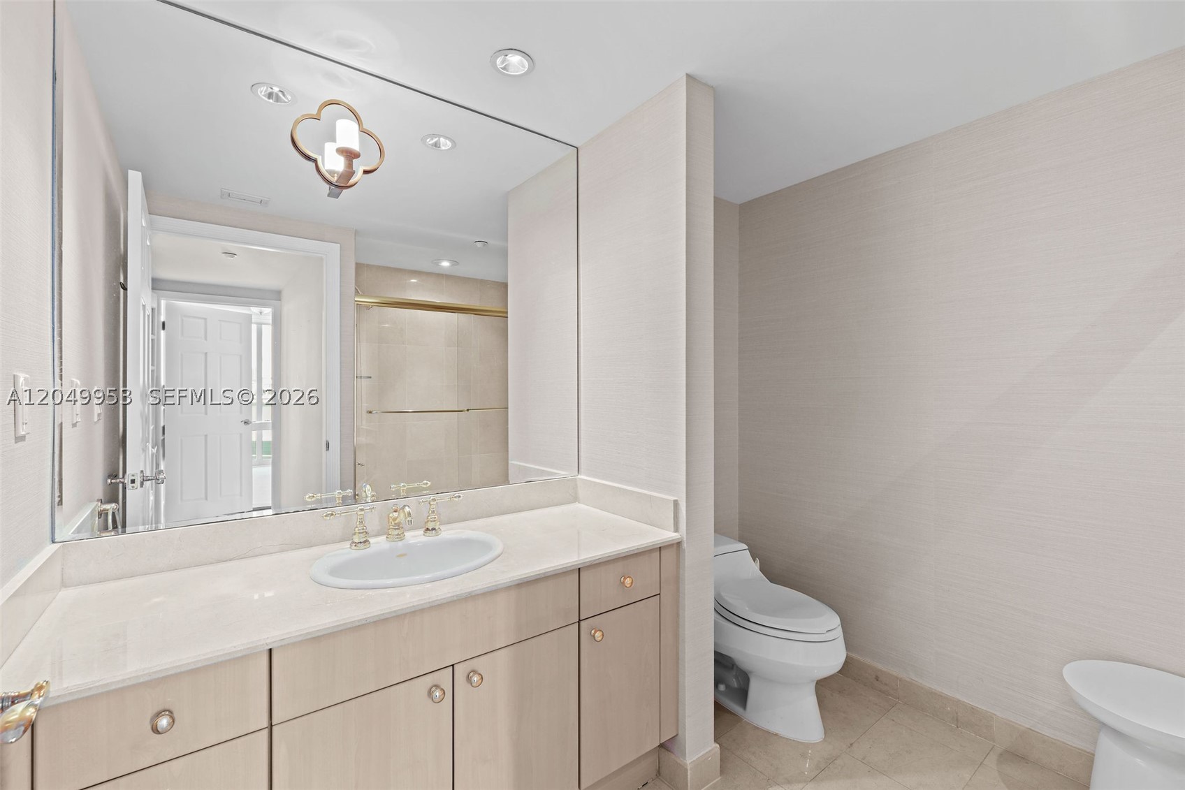 CAPOBELLA CONDO - Residential