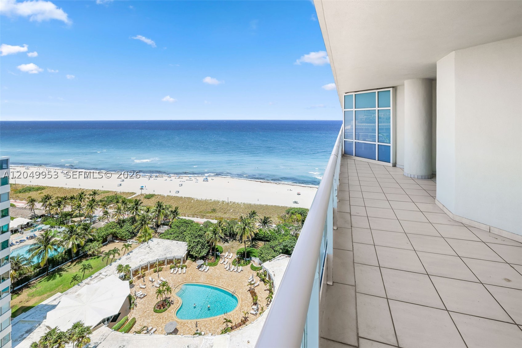 CAPOBELLA CONDO - Residential