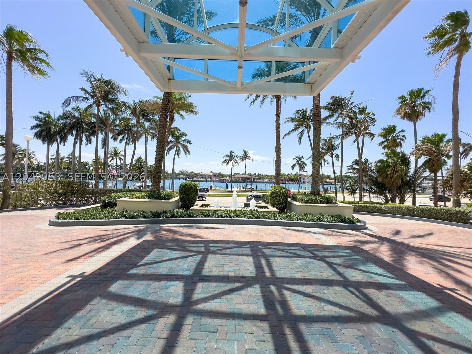 CAPOBELLA CONDO - Residential