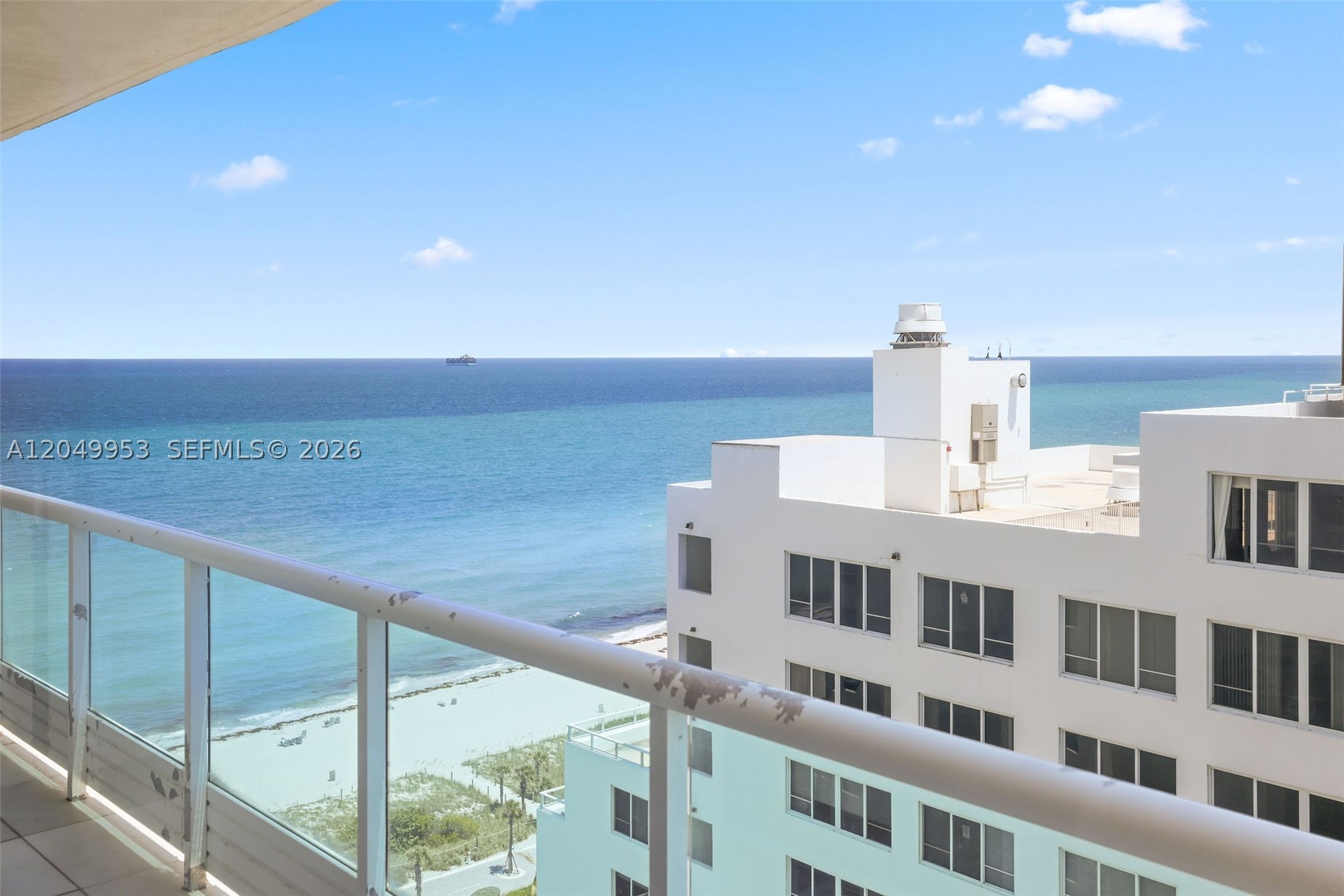 CAPOBELLA CONDO - Residential
