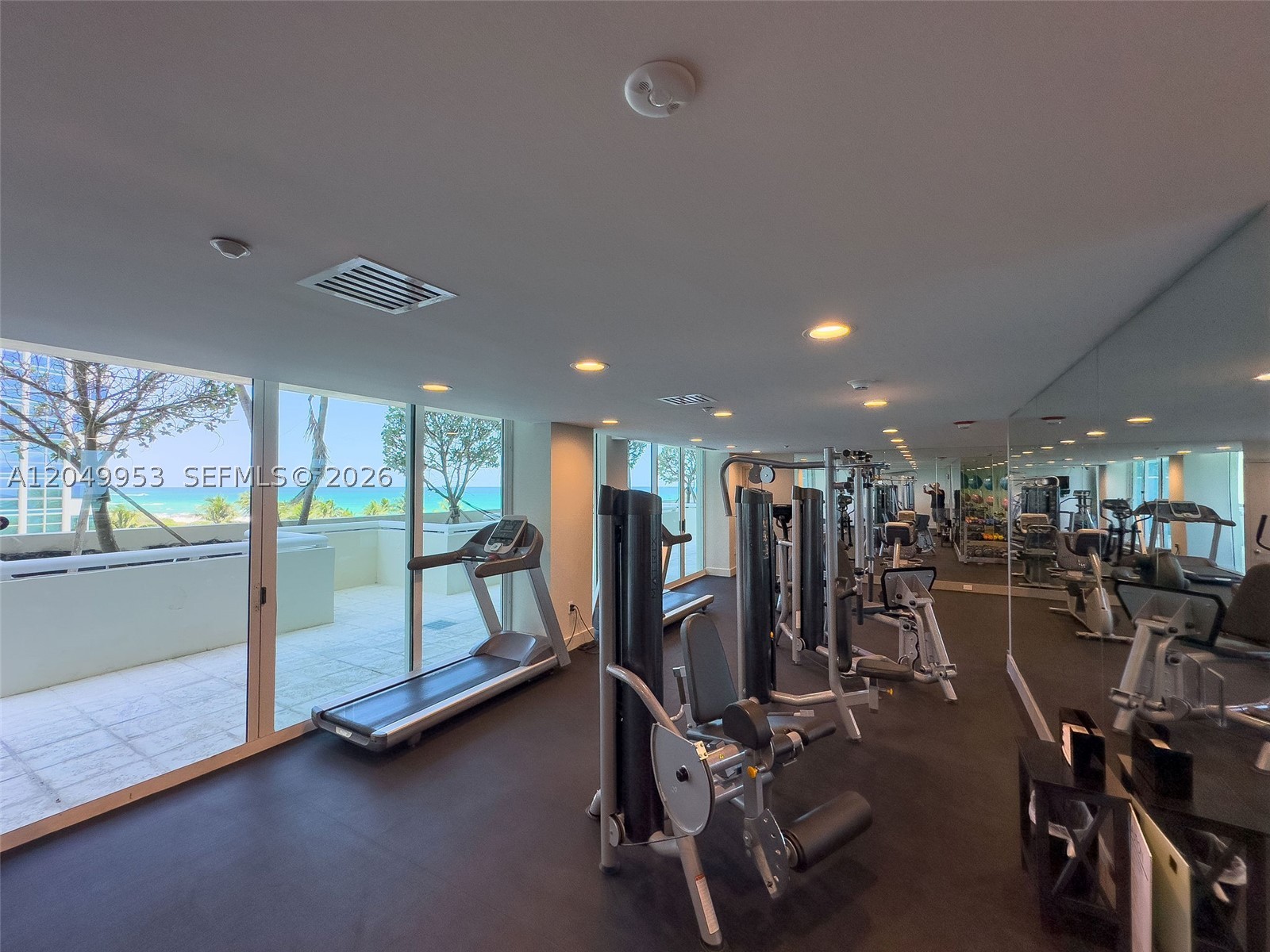 CAPOBELLA CONDO - Residential