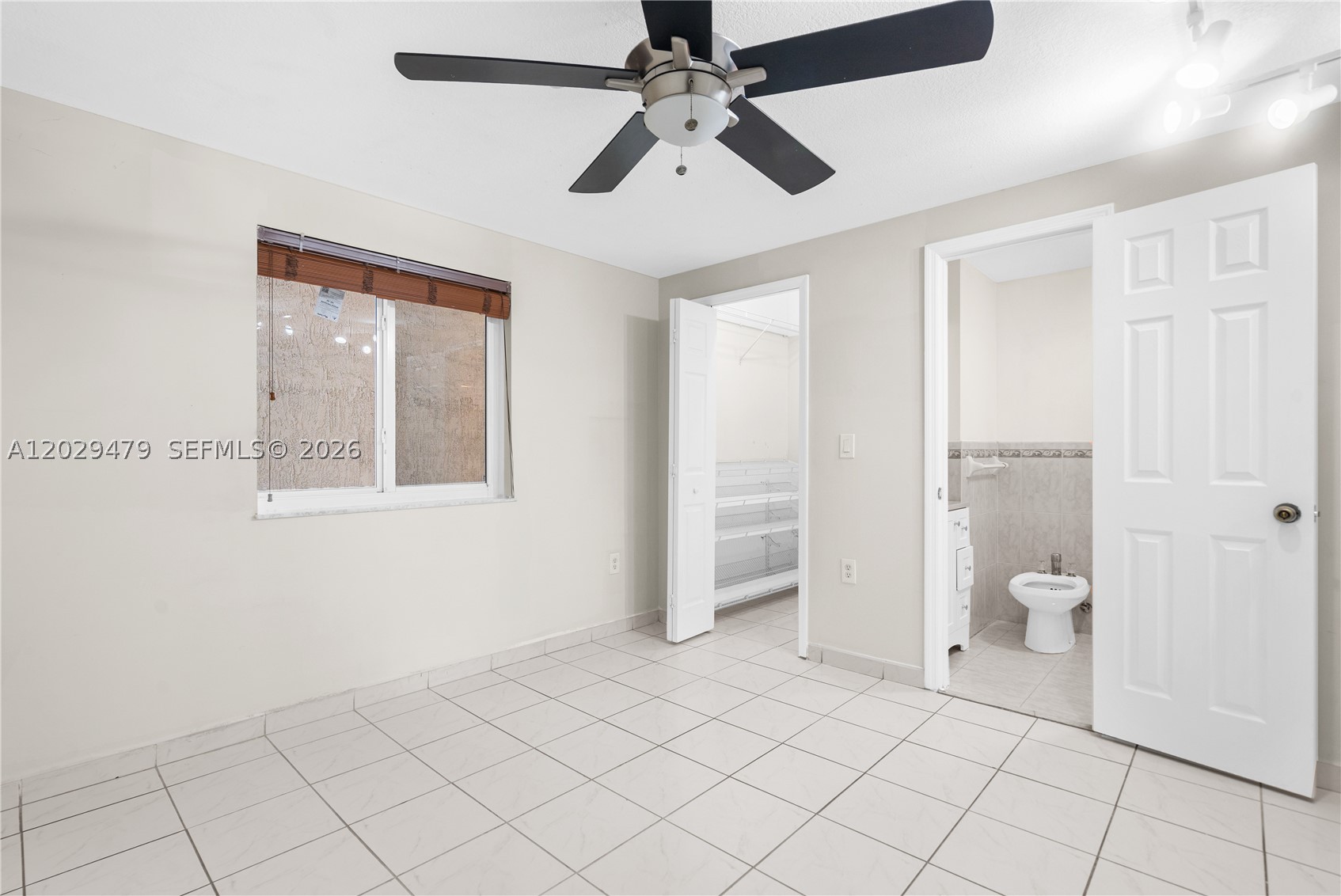 CENTRO CONDO - Residential Lease