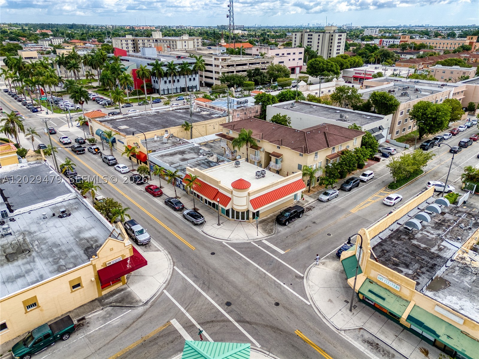 CENTRO CONDO - Residential Lease