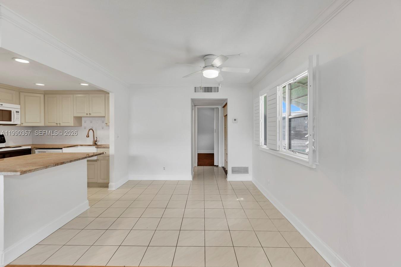 KINGS POINT BRITTANY COND - Residential