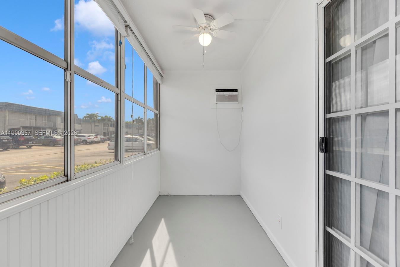 KINGS POINT BRITTANY COND - Residential