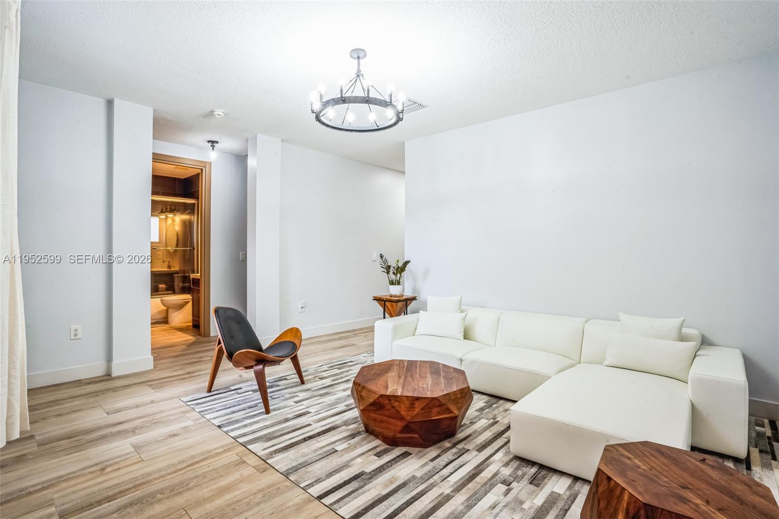 RIEUMONT ESTATES - Residential