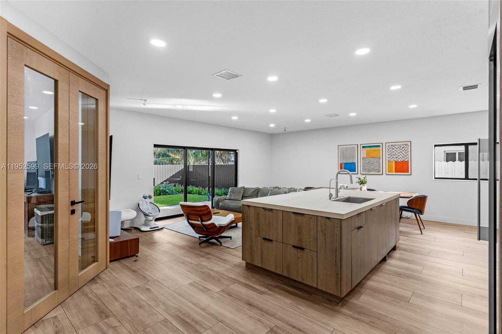 RIEUMONT ESTATES - Residential