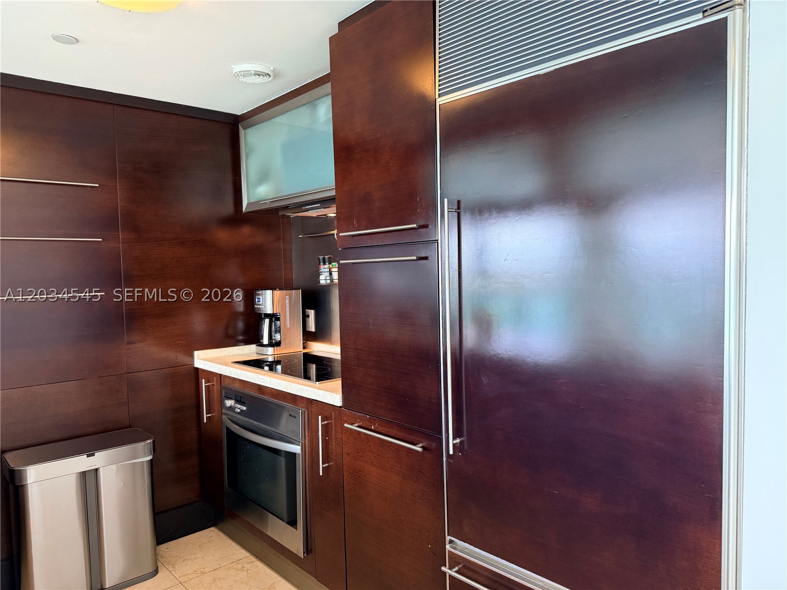 6000 INDIAN CREEK CONDO - Residential