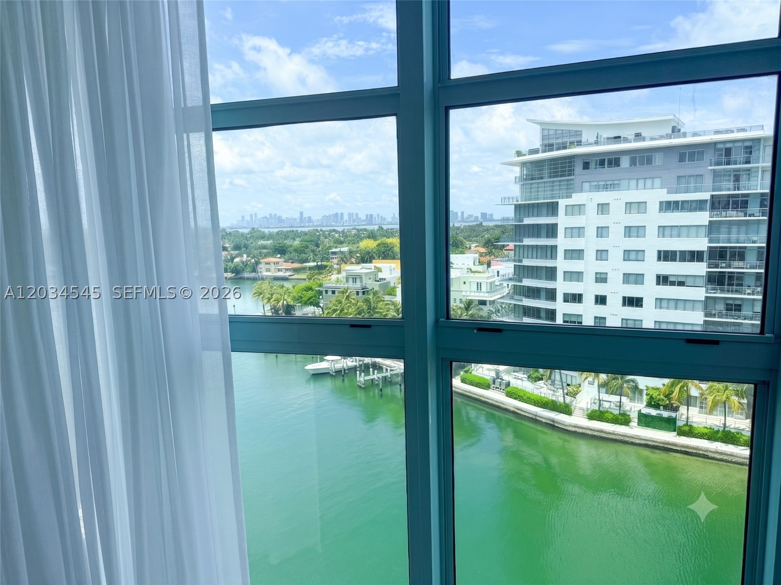 6000 INDIAN CREEK CONDO - Residential