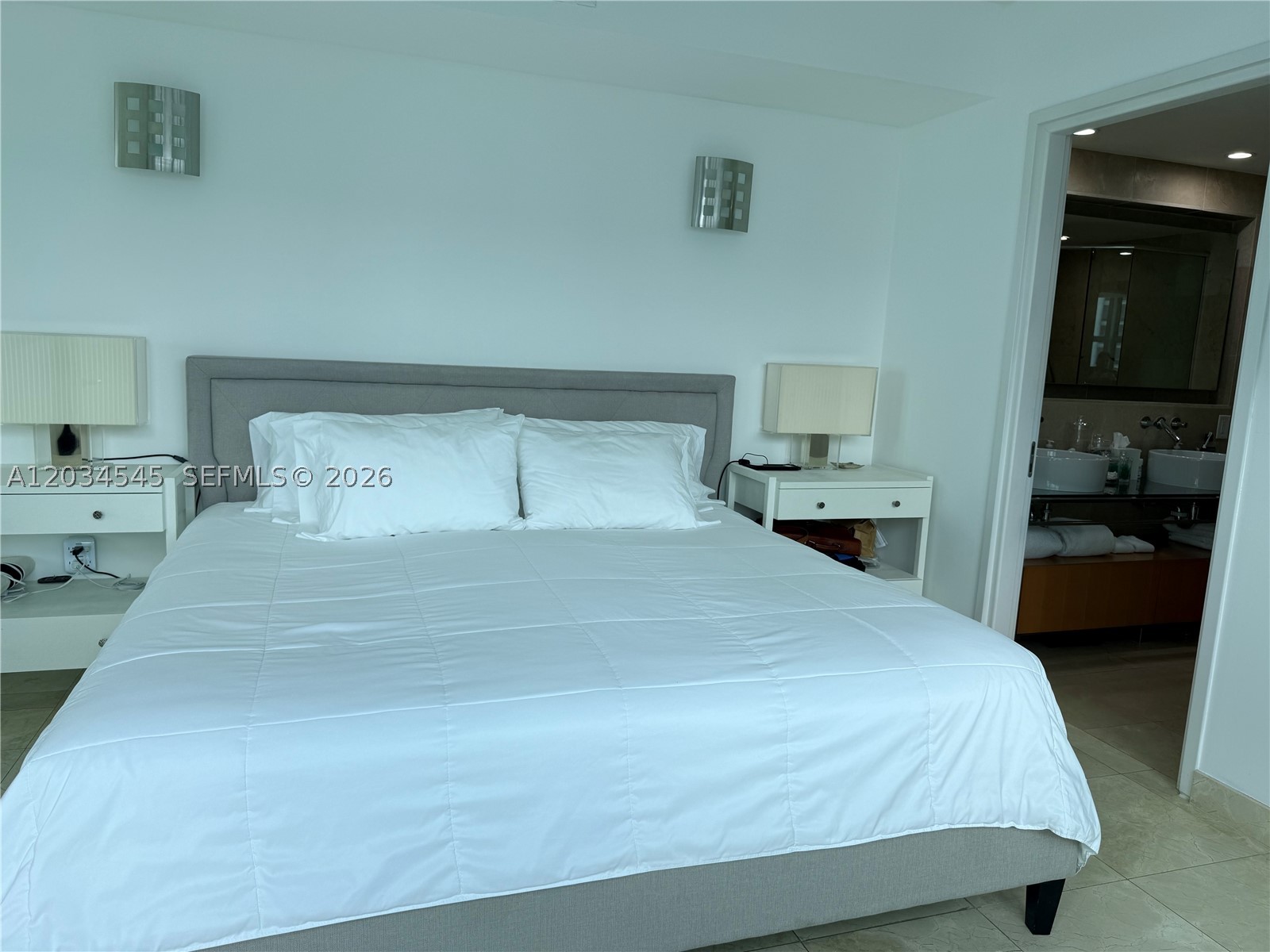 6000 INDIAN CREEK CONDO - Residential