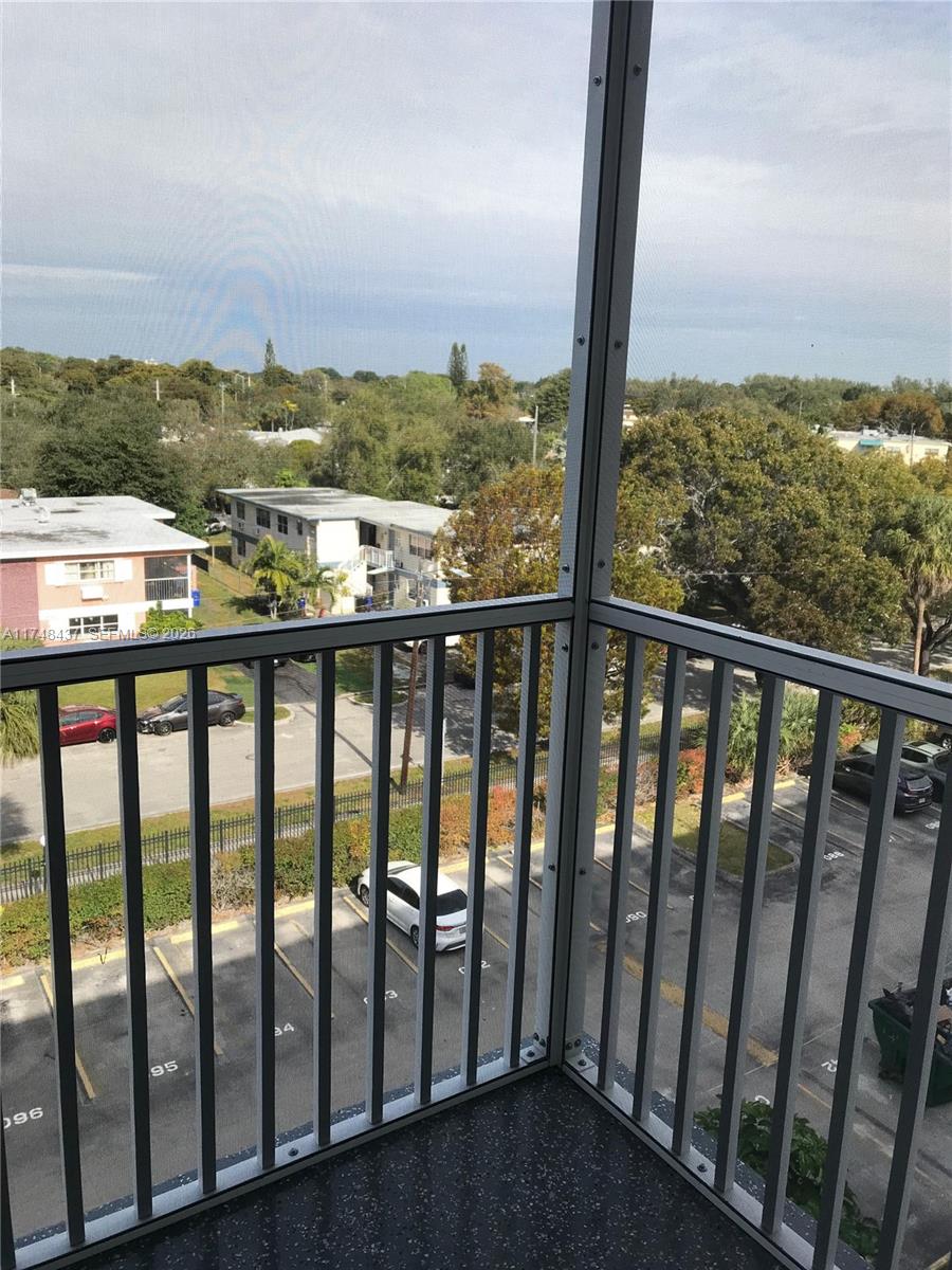 WOODSIDE APTS CONDO - Residential
