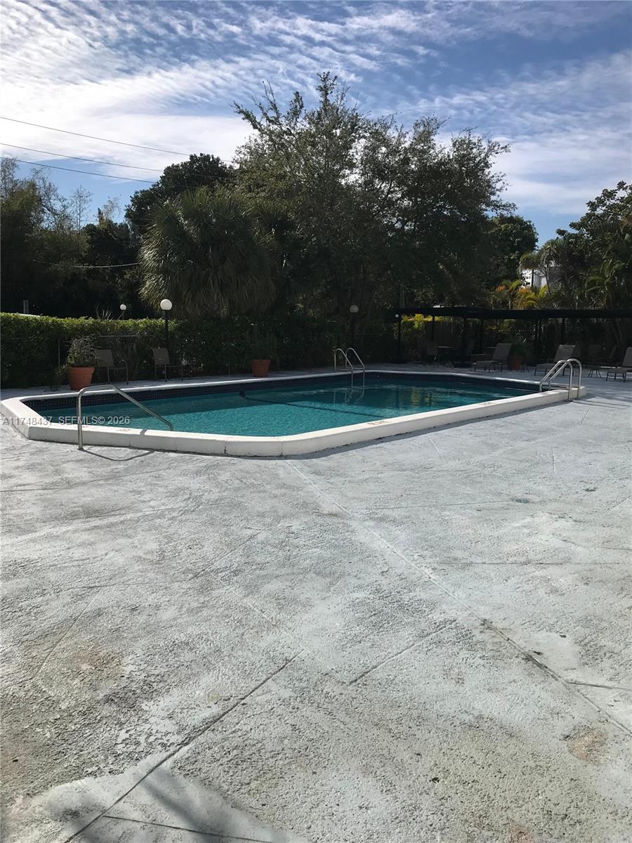 WOODSIDE APTS CONDO - Residential