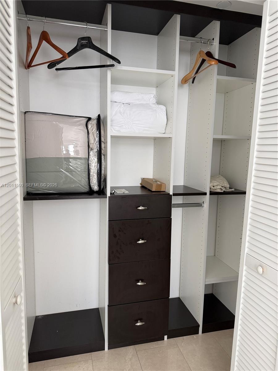 ONE VILLAGE PLACE CONDO - Residential