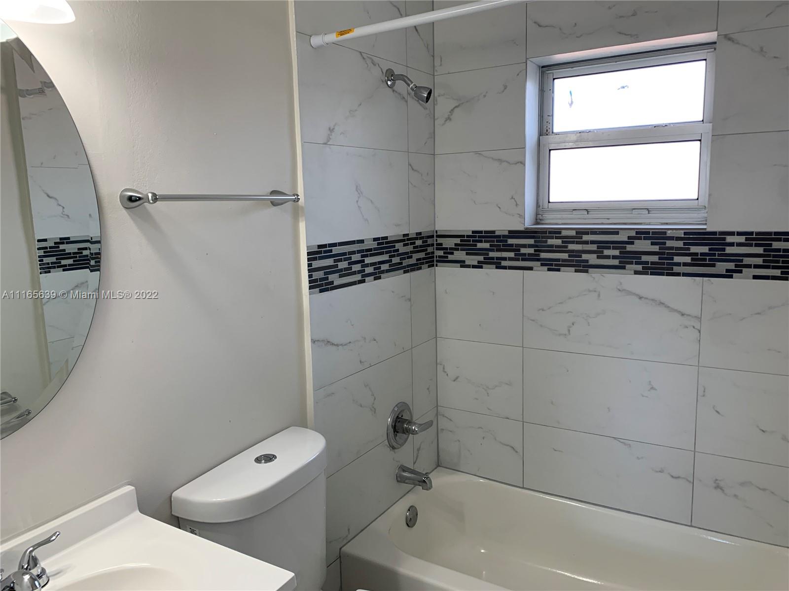 HOLLYWOOD TERR NO 2 - Residential Lease