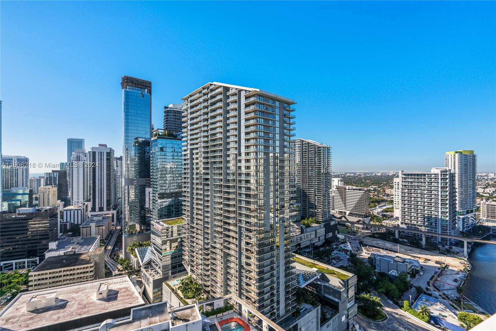 BRICKELL ON THE RIVER S T - Residential Lease