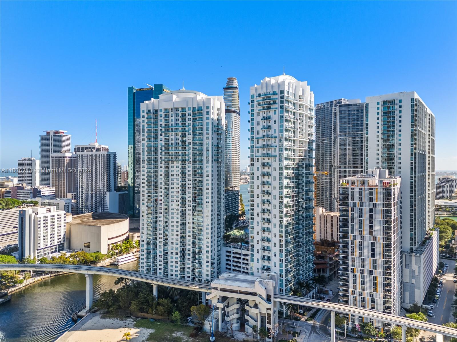 BRICKELL ON THE RIVER S T - Residential Lease