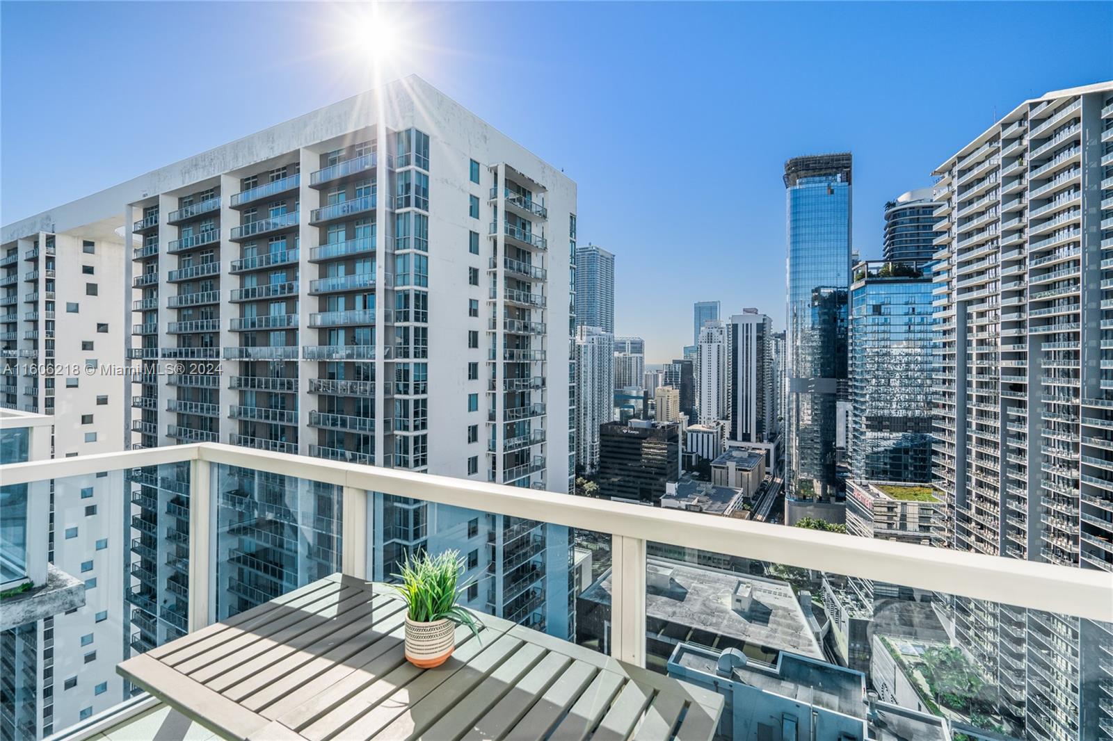 BRICKELL ON THE RIVER S T - Residential Lease