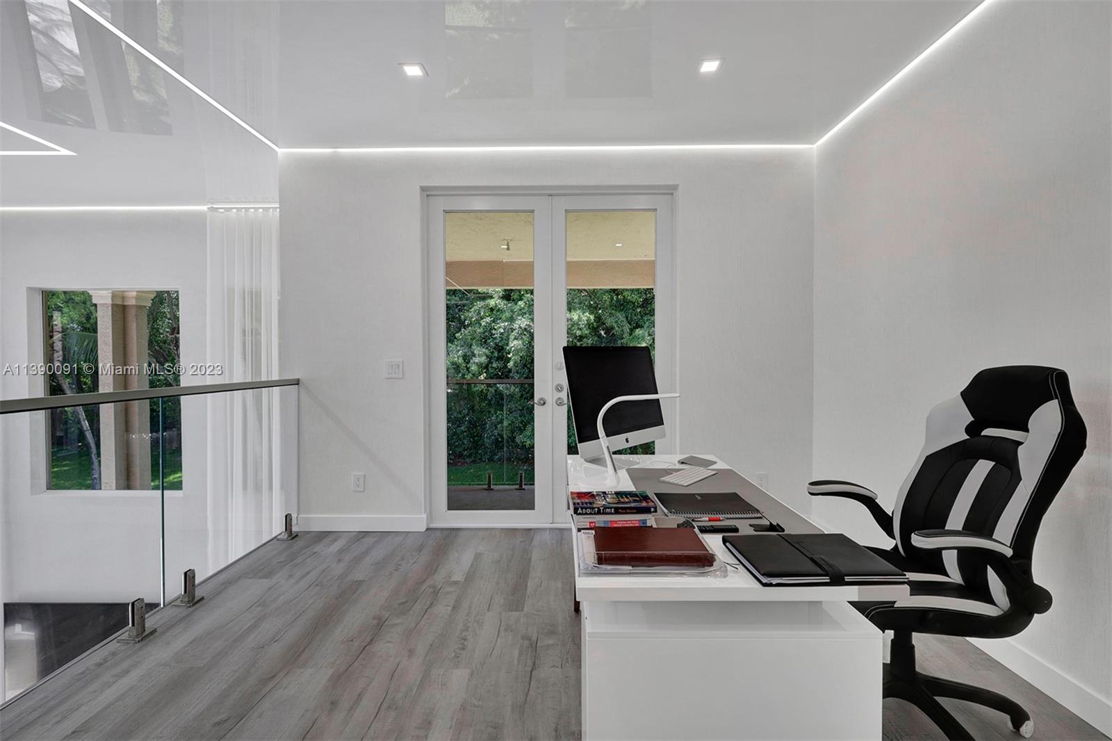 HAWKS LANDING - Residential Lease