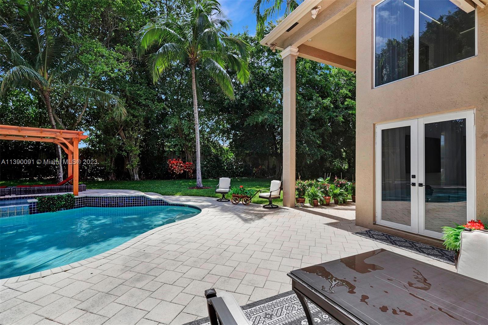 HAWKS LANDING - Residential Lease
