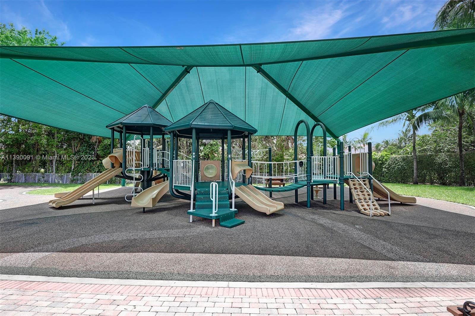 HAWKS LANDING - Residential Lease