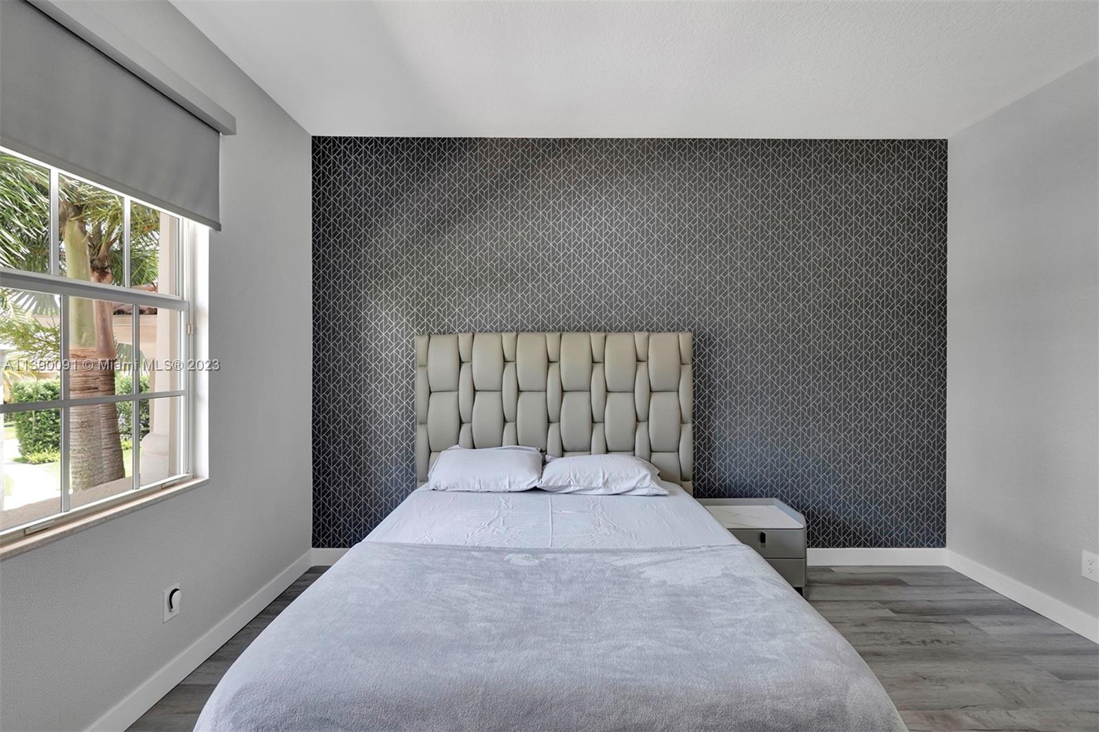 HAWKS LANDING - Residential Lease