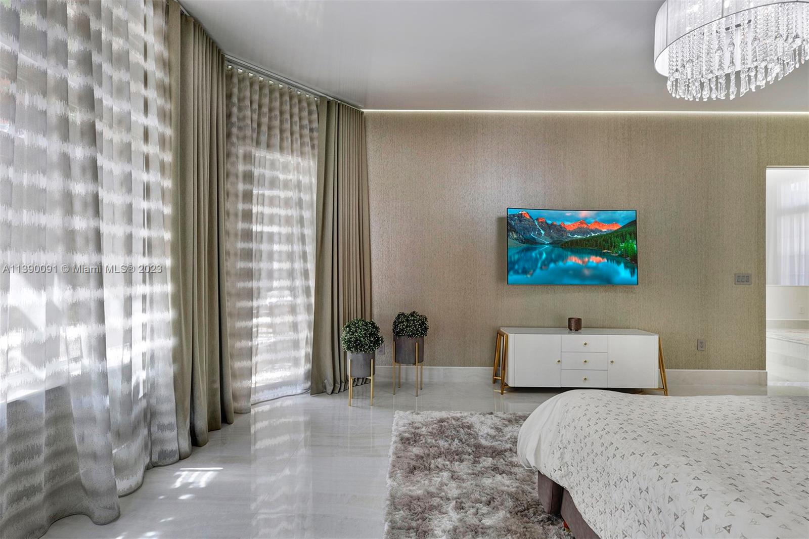 HAWKS LANDING - Residential Lease
