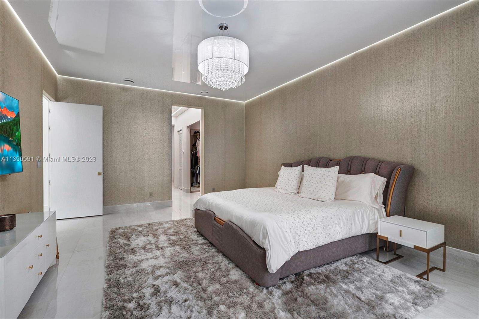 HAWKS LANDING - Residential Lease
