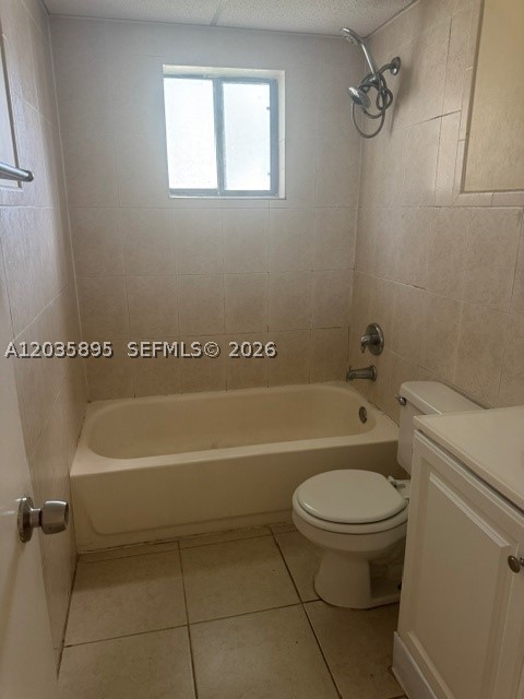 HORIZONS WEST CONDO #9 - Residential