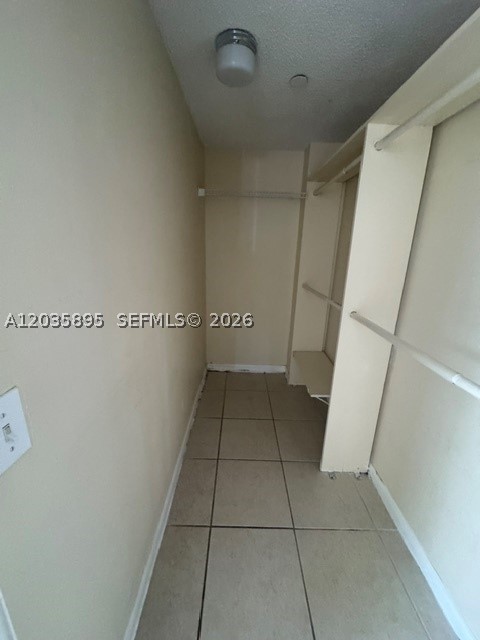 HORIZONS WEST CONDO #9 - Residential