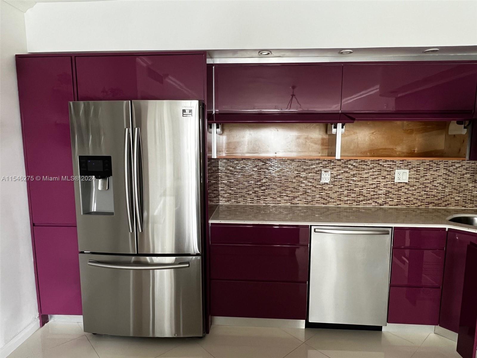 OCEANVIEW BUILDING B COND - Residential Lease