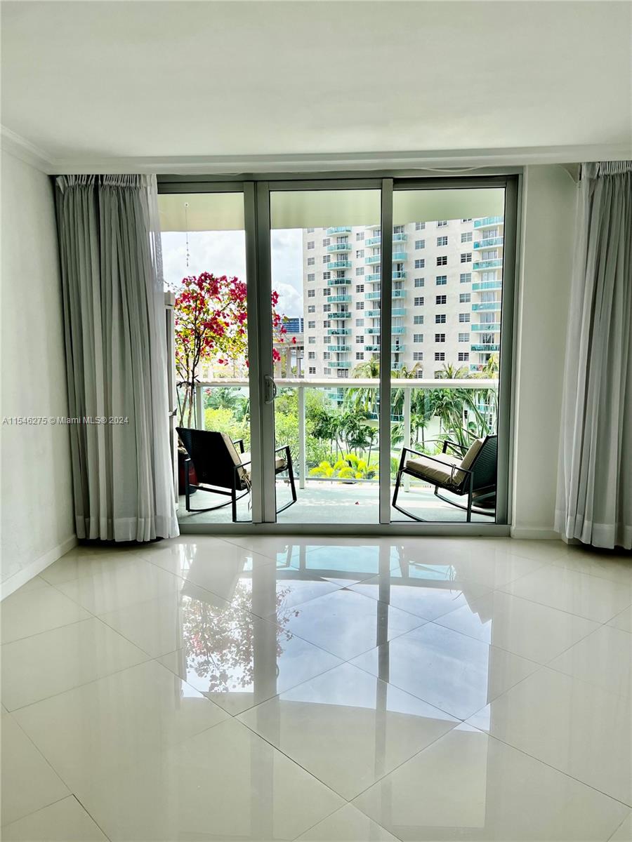 OCEANVIEW BUILDING B COND - Residential Lease