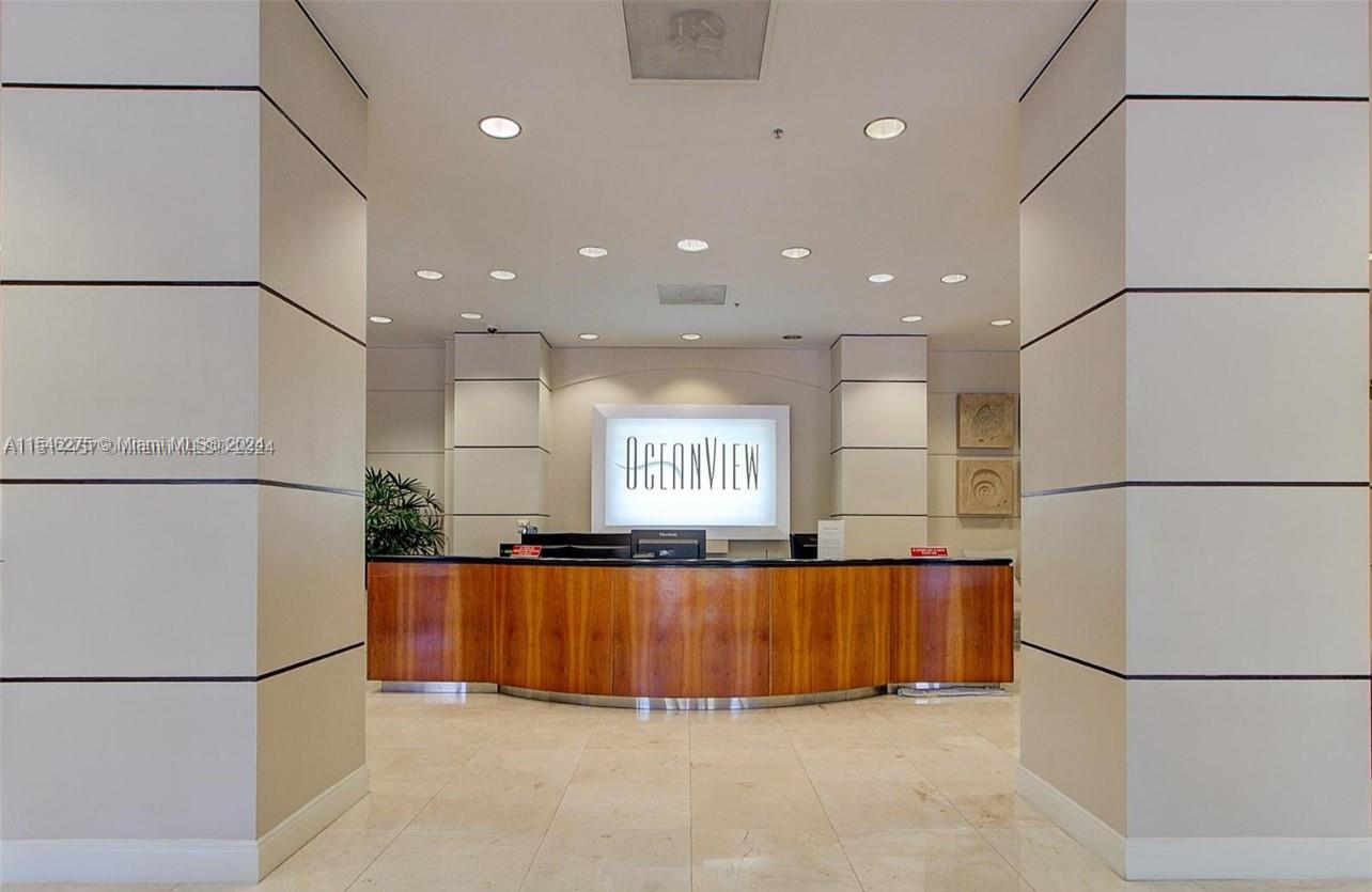 OCEANVIEW BUILDING B COND - Residential Lease