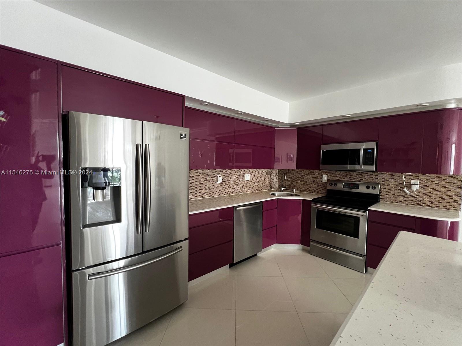 OCEANVIEW BUILDING B COND - Residential Lease