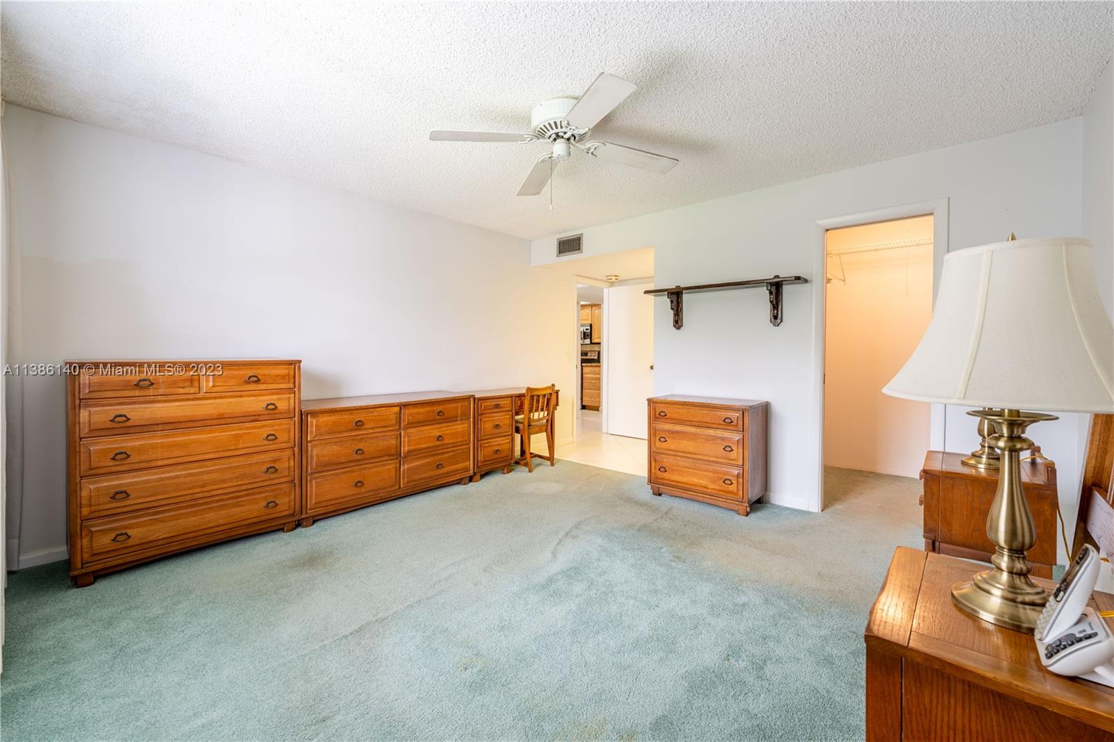 FRENCH QUARTER CONDOMINIU - Residential