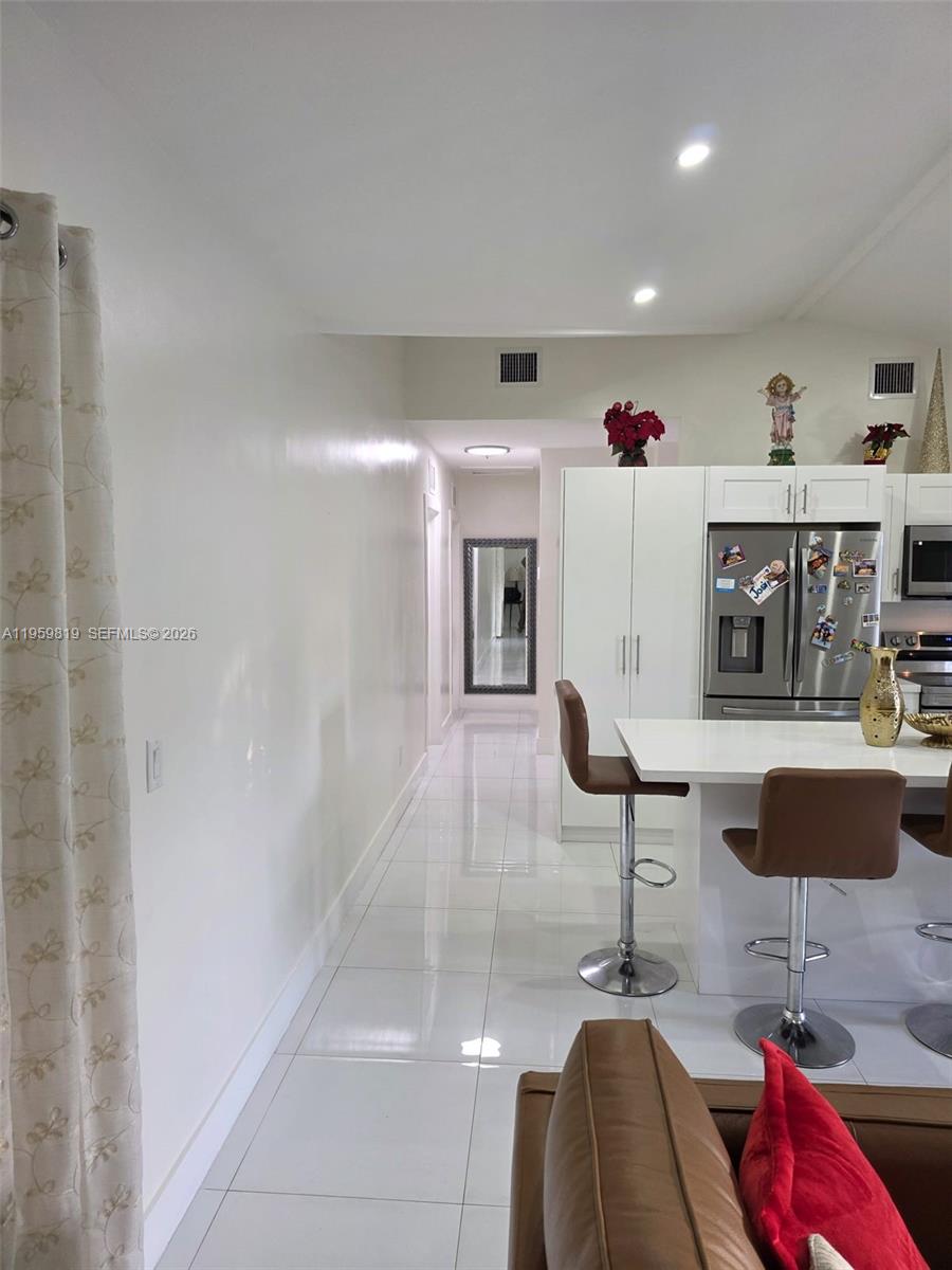 ELSON MANORS - Residential