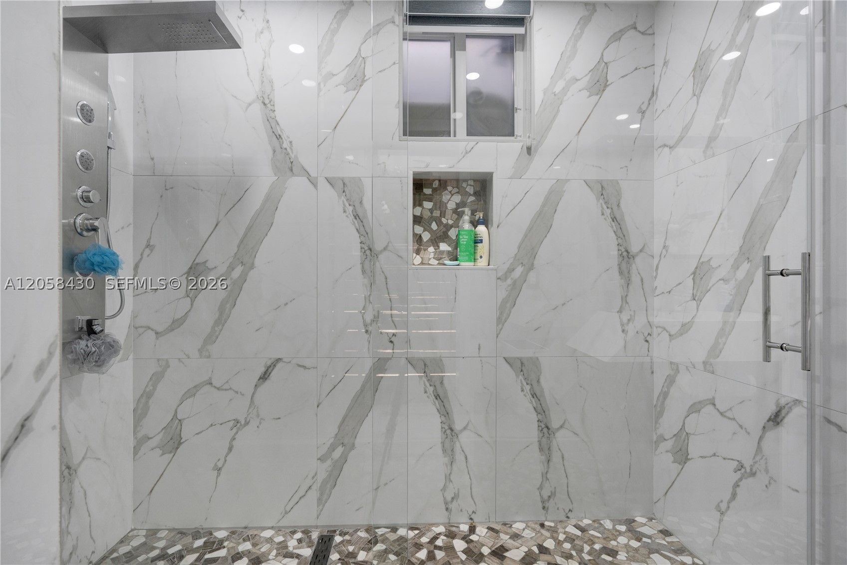 CROSS KEY WATERWAYS EST S - Residential