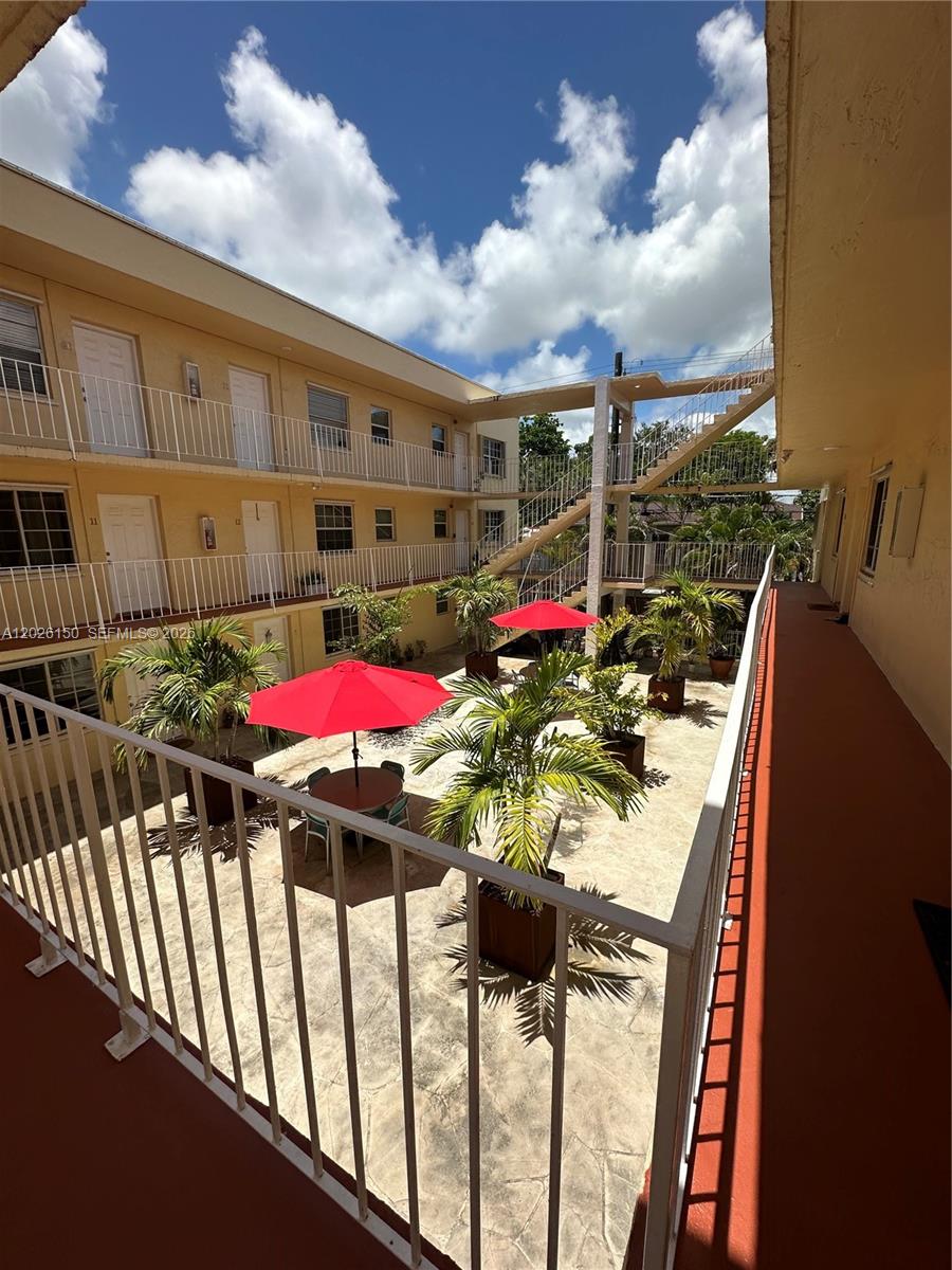 C GAB DOUGLAS SEC - Residential Lease