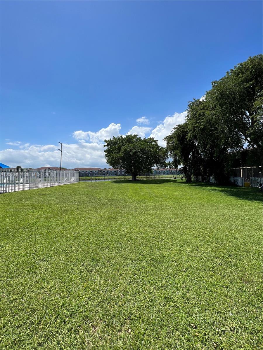 CUTLER CREEK VILLAGE COND - Residential