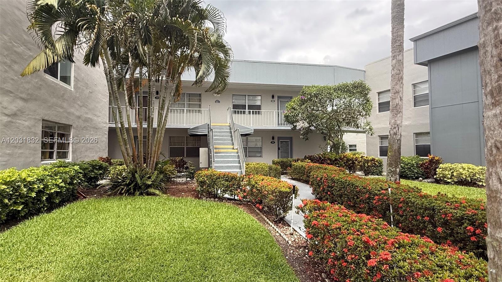KINGS POINT PIEDMONT COND - Residential Lease