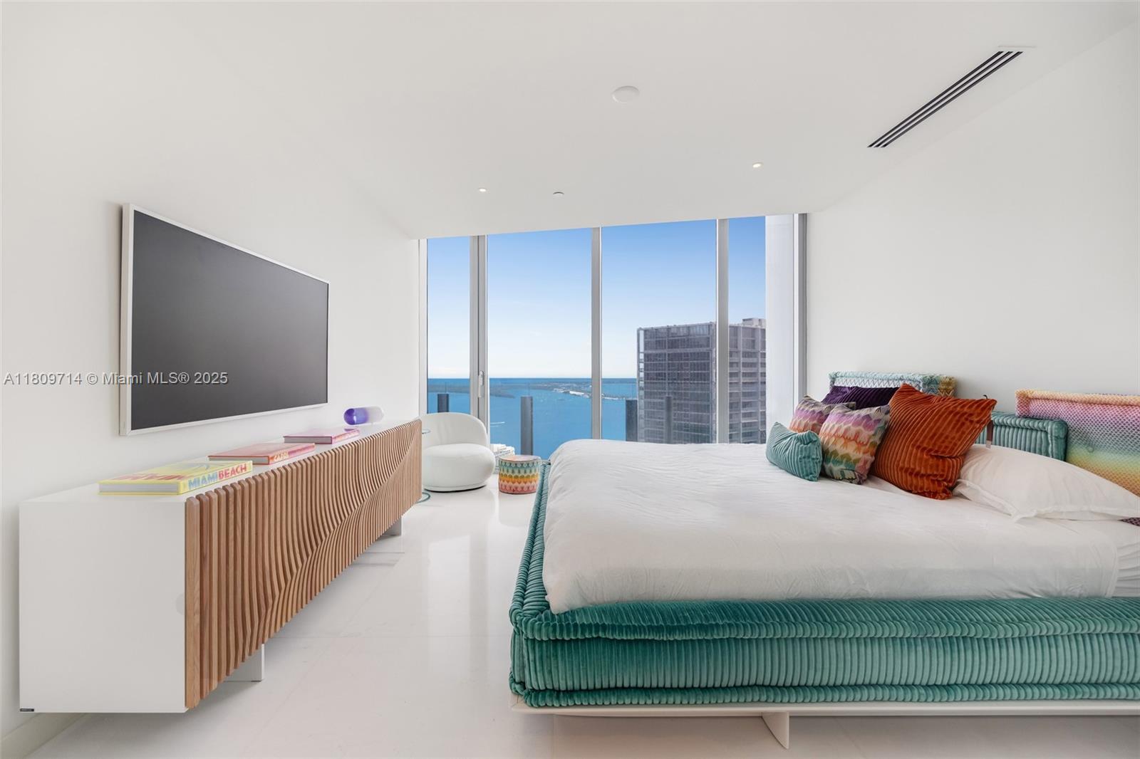 Aston Martin Residences - Residential