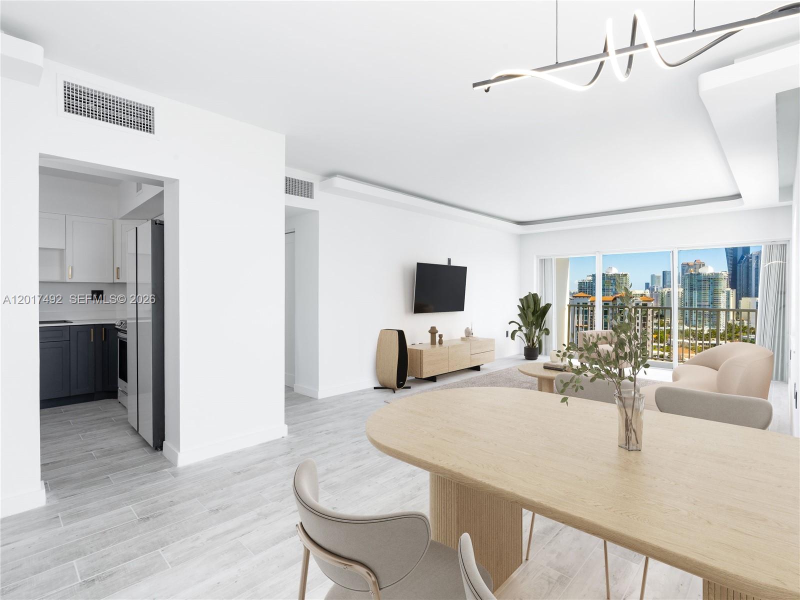 ARLEN HOUSE CONDO - Residential