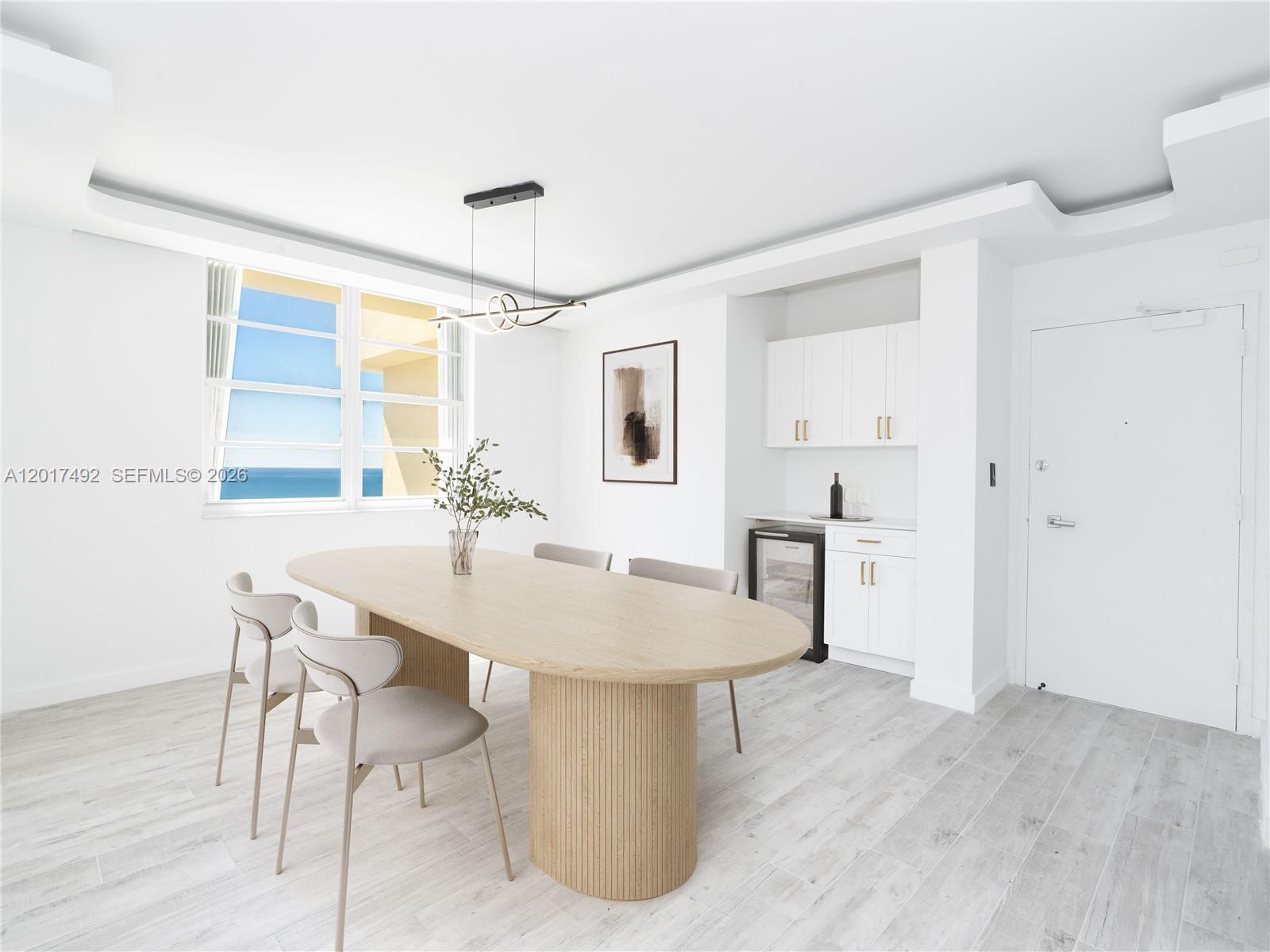 ARLEN HOUSE CONDO - Residential