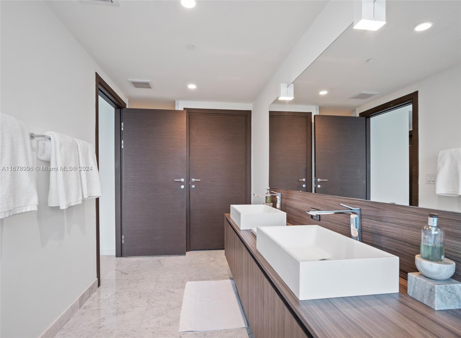 BRICKELL FLATIRON CONDO - Residential