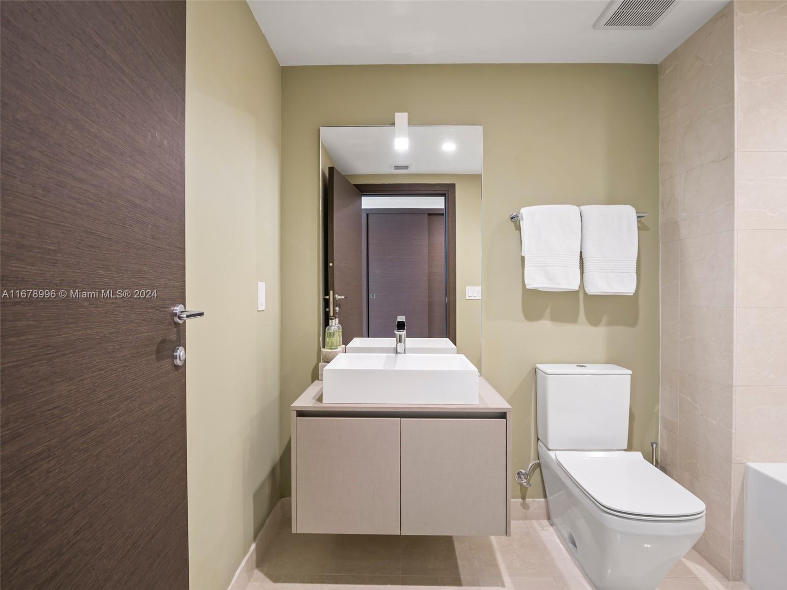 BRICKELL FLATIRON CONDO - Residential