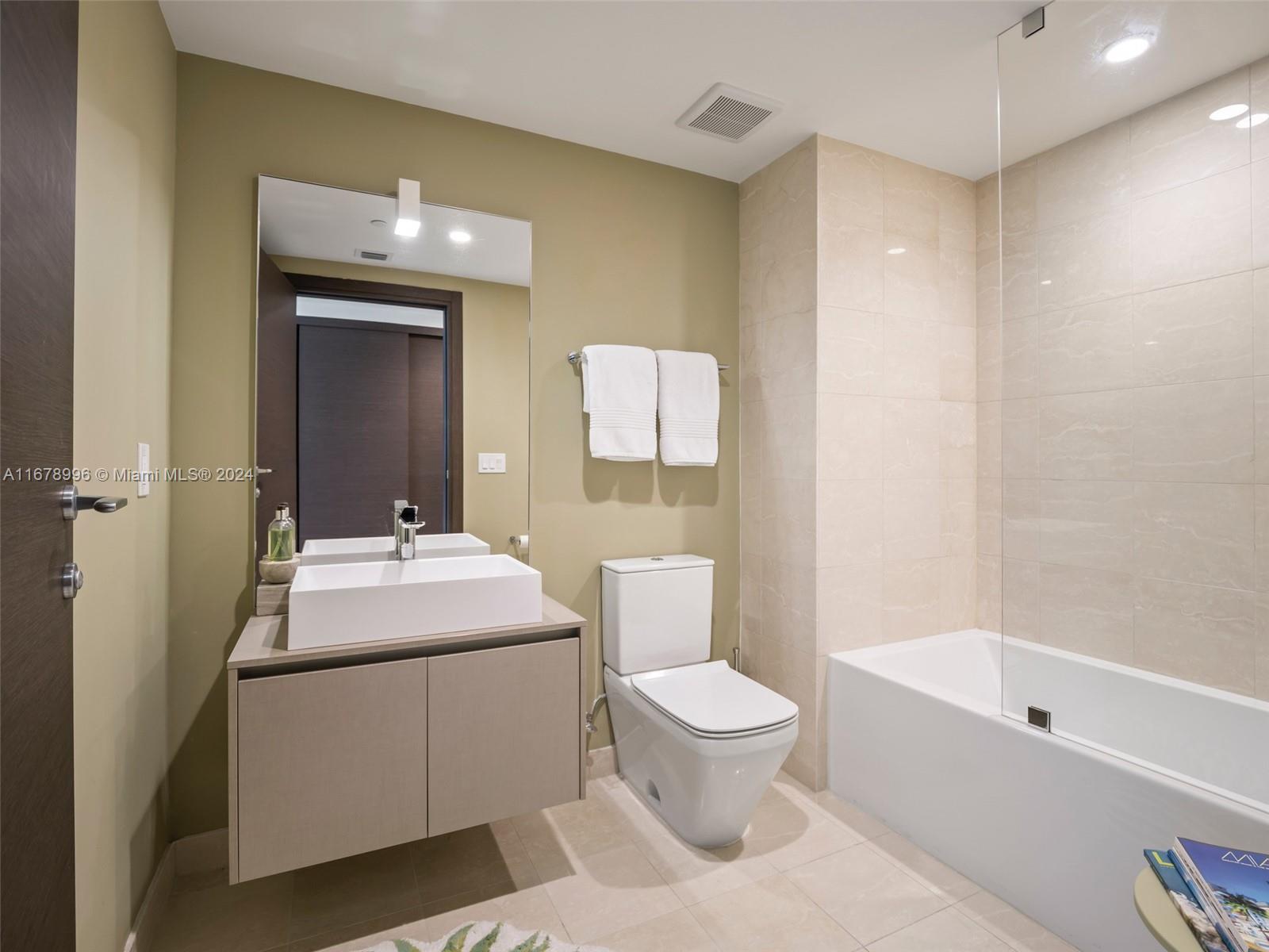 BRICKELL FLATIRON CONDO - Residential