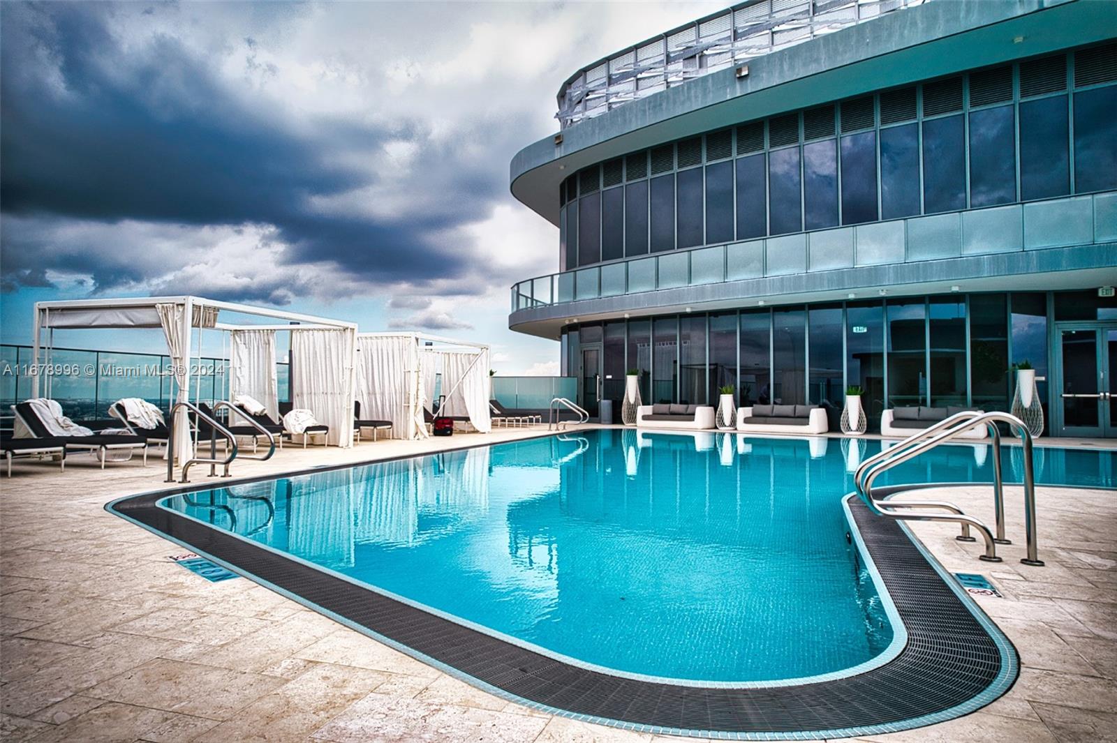 BRICKELL FLATIRON CONDO - Residential